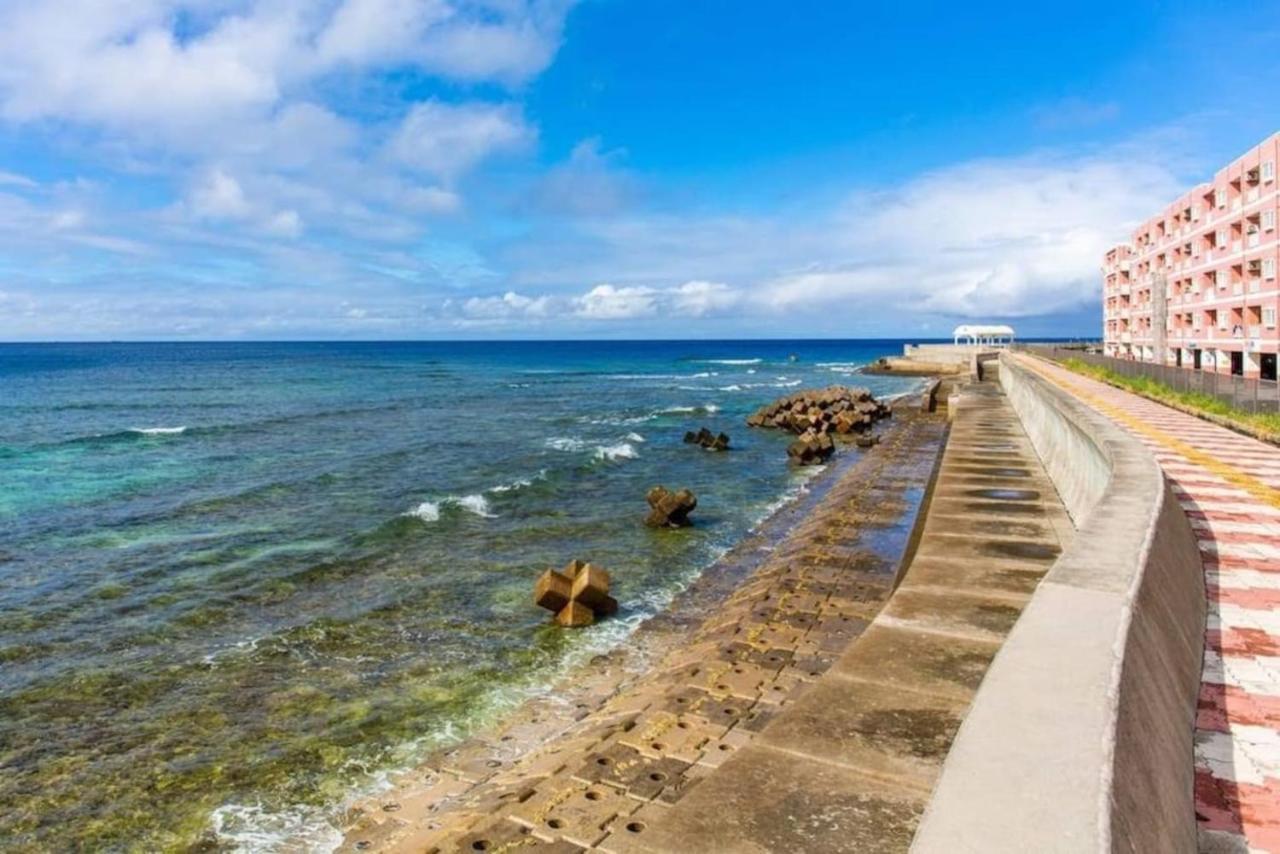 Chatan Seaside Flat Villa Esterno foto