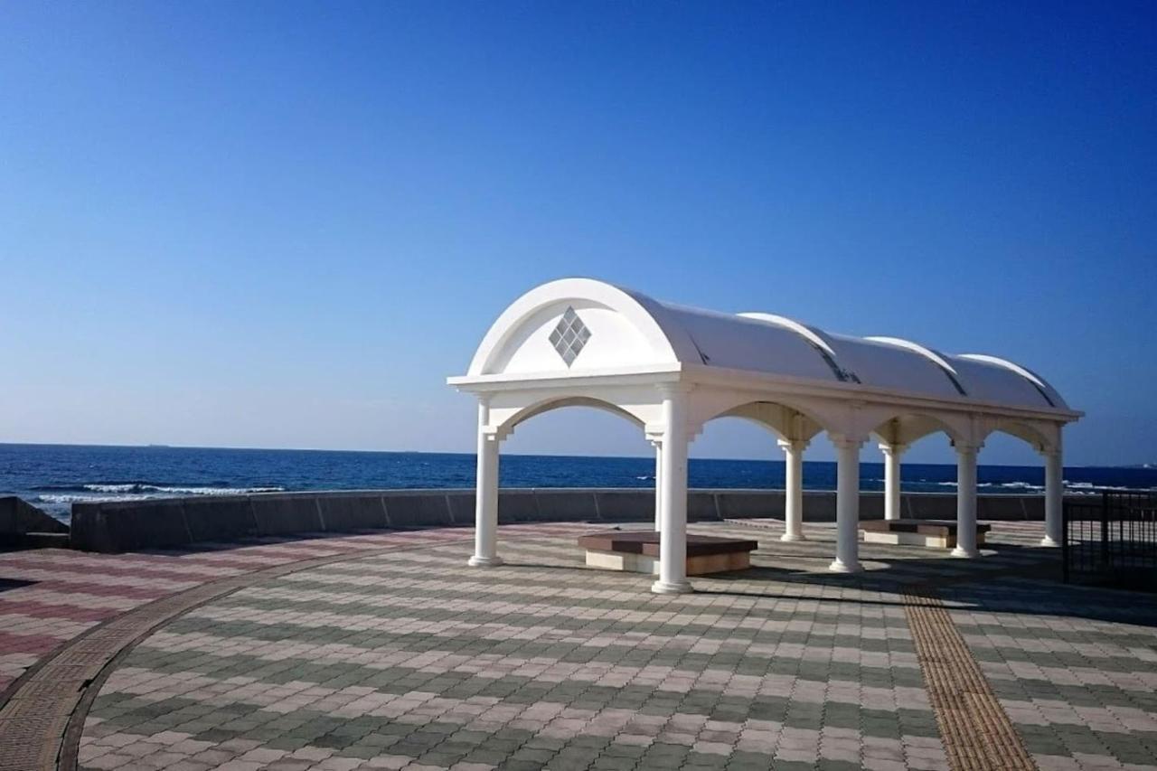 Chatan Seaside Flat Villa Esterno foto